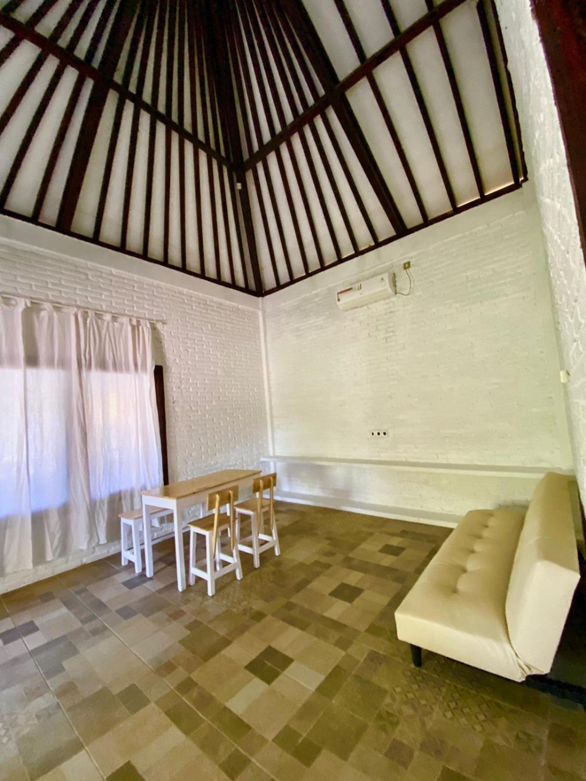 Lazy Inn Kuta  エクステリア 写真