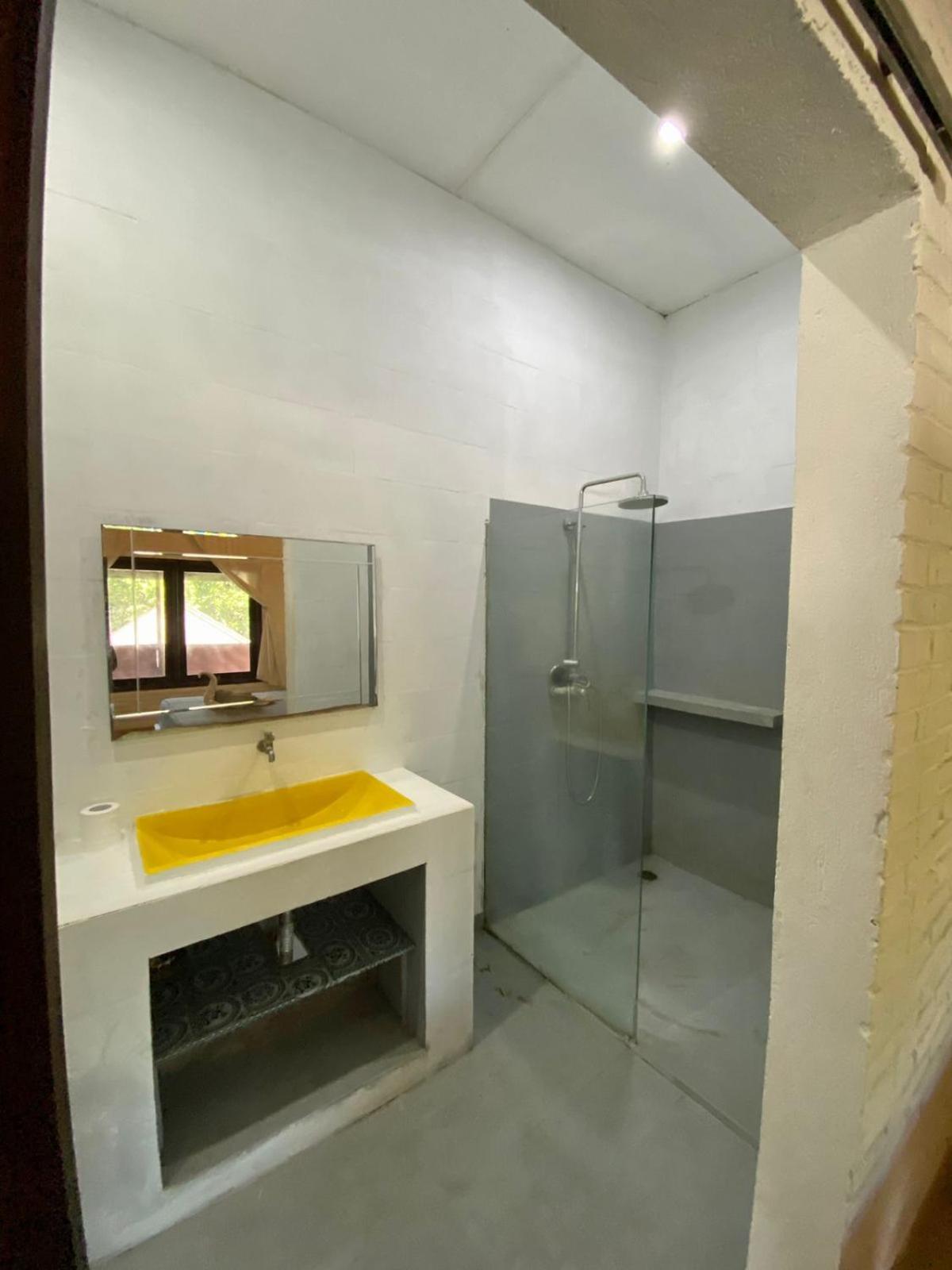 Lazy Inn Kuta  エクステリア 写真