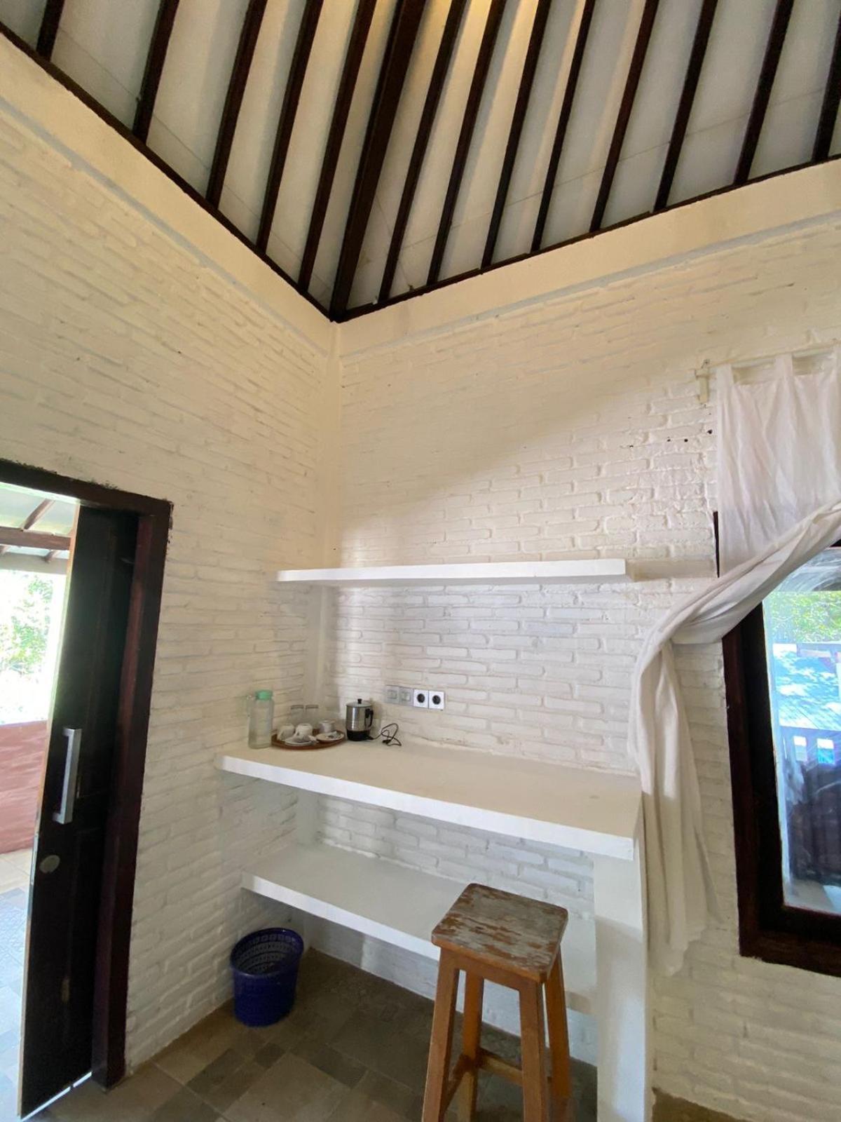 Lazy Inn Kuta  エクステリア 写真