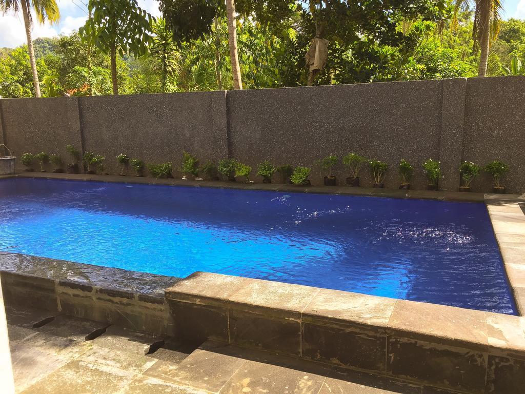 Lazy Inn Kuta  エクステリア 写真