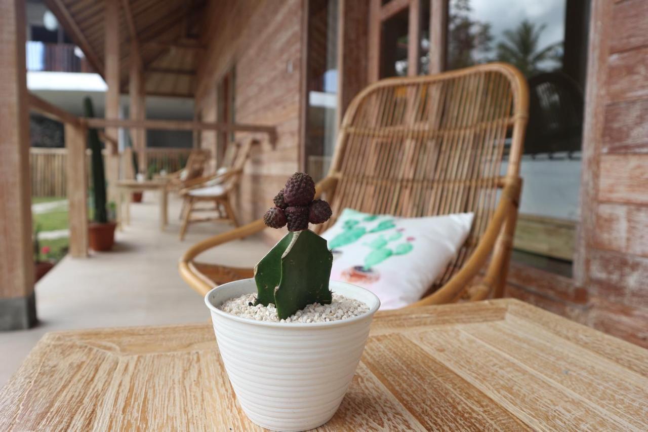 Lazy Inn Kuta  エクステリア 写真
